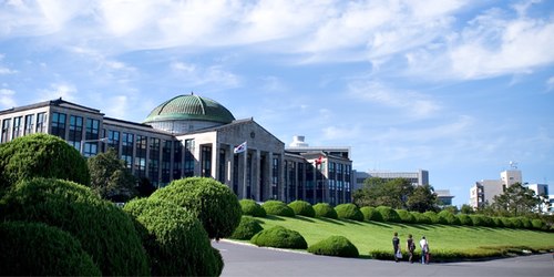 Trường dạy học tiếng Hàn